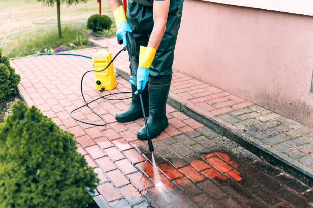 Best Pool Deck Cleaning  in North Middletown, NJ